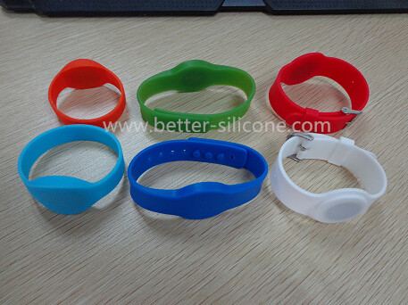 Smart RFID Silicon Wristband